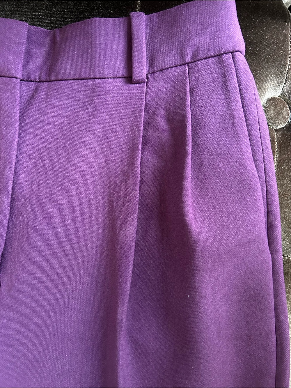 NWOT Babaton Pleated Wide Leg High Waist Pants Deep Purple Effortless look alike - Picture 4 of 10